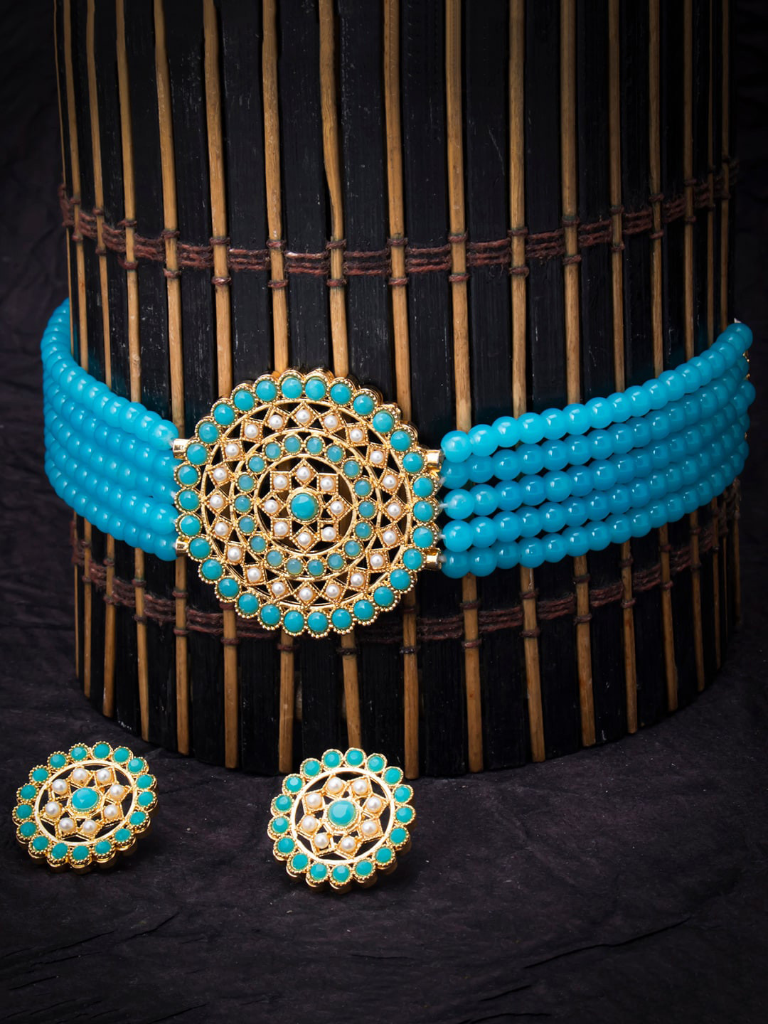 

Sukkhi Gold-Plated Blue & White Pearl-Studded Beaded Glimmery Sustainable Jewellery Set