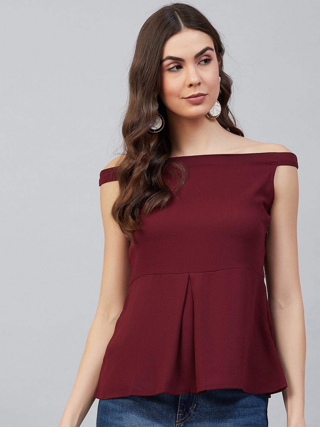 

Carlton London Maroon Off-Shoulder Crepe Bardot Top