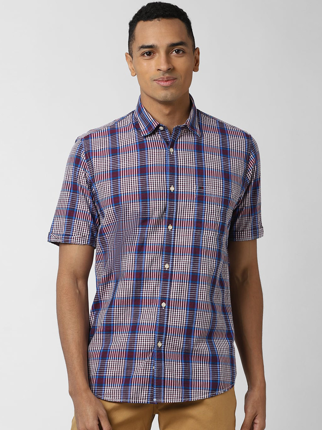 

Peter England Casuals Men Maroon Slim Fit Checked Pure Cotton Shirt