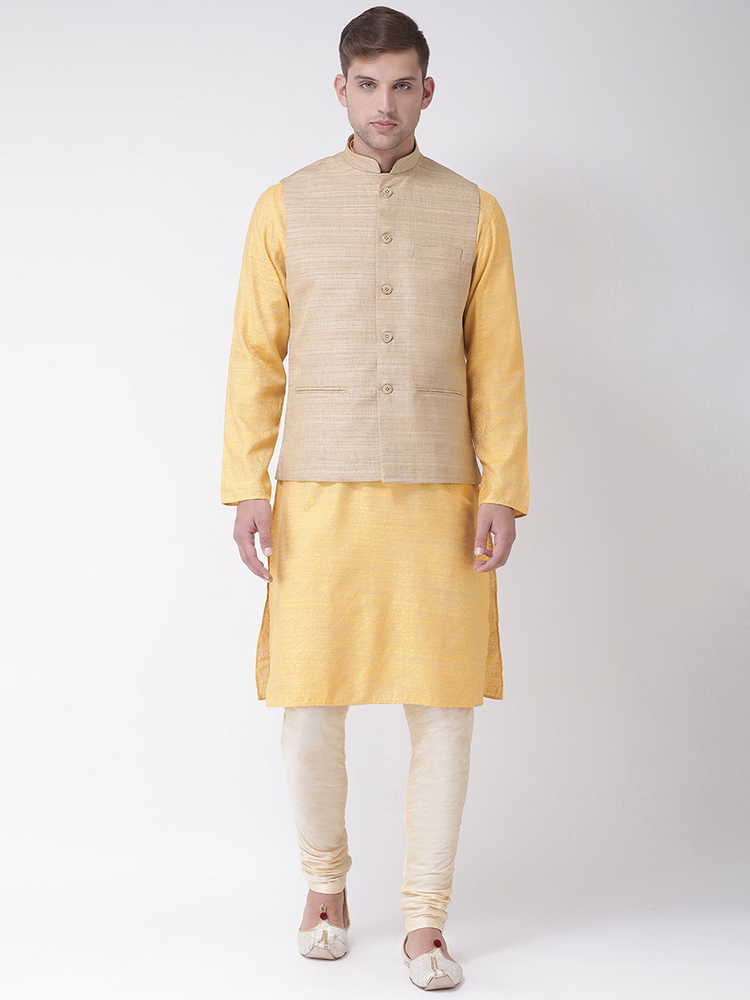 

TABARD Men Yellow & Beige Solid Kurta with Churidar