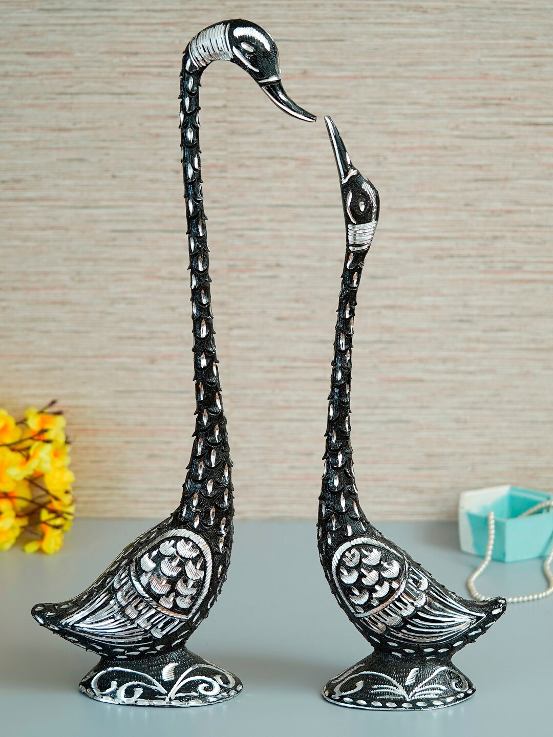 

eCraftIndia Set of 2 Black & Silver Handcrafted Kissing Swan Couple Figurine Showpieces