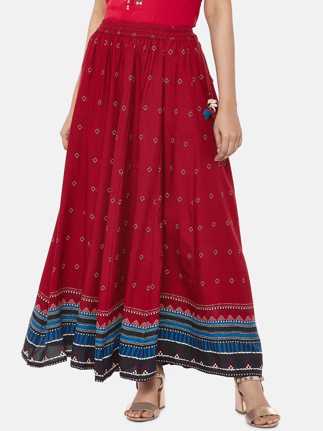 

AKKRITI BY PANTALOONS Women Red & Black Printed Flared Maxi Skirt