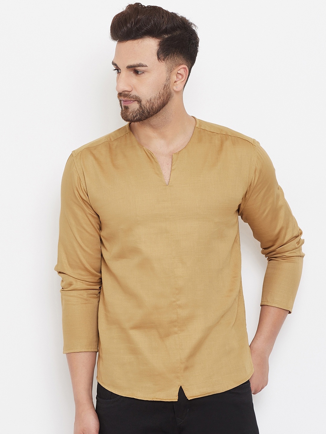 

even Men Beige Solid Dobby Straight Kurta