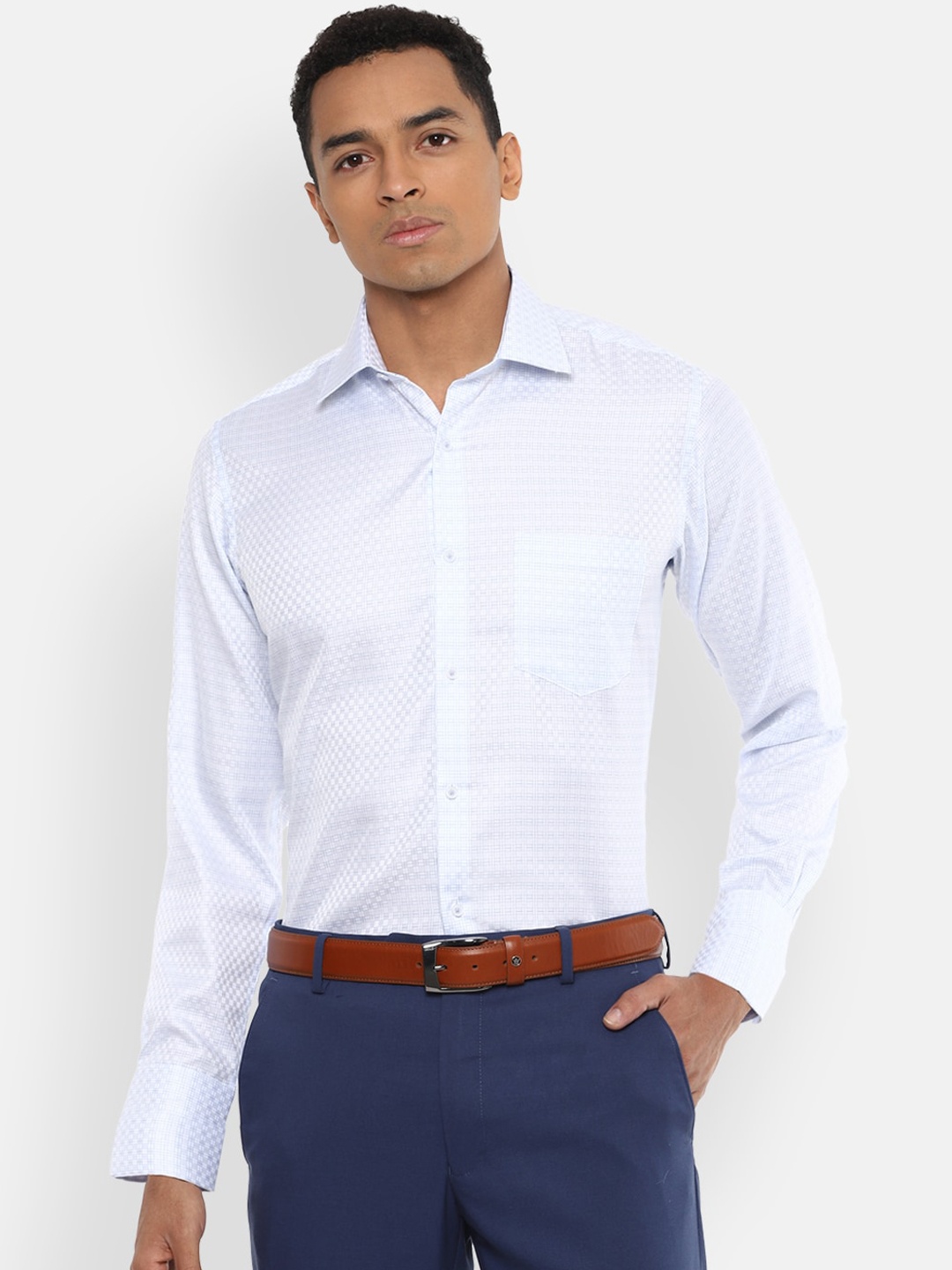 

Van Heusen Men White & Blue Pure Cotton Regular Fit Printed Casual Shirt