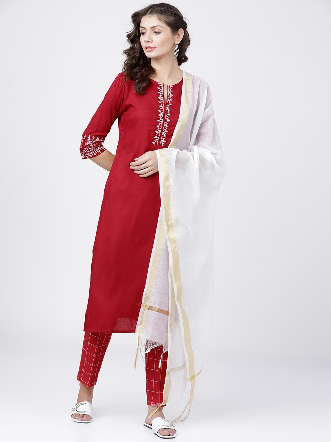 Vishudh Women Red & Off-White Yoke Design Kurta with Trousers & Dupatta