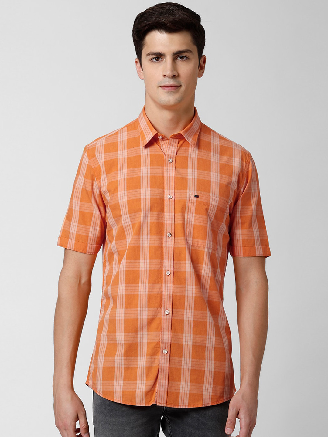 

Peter England Casuals Men Orange Slim Fit Checked Pure Cotton Casual Shirt