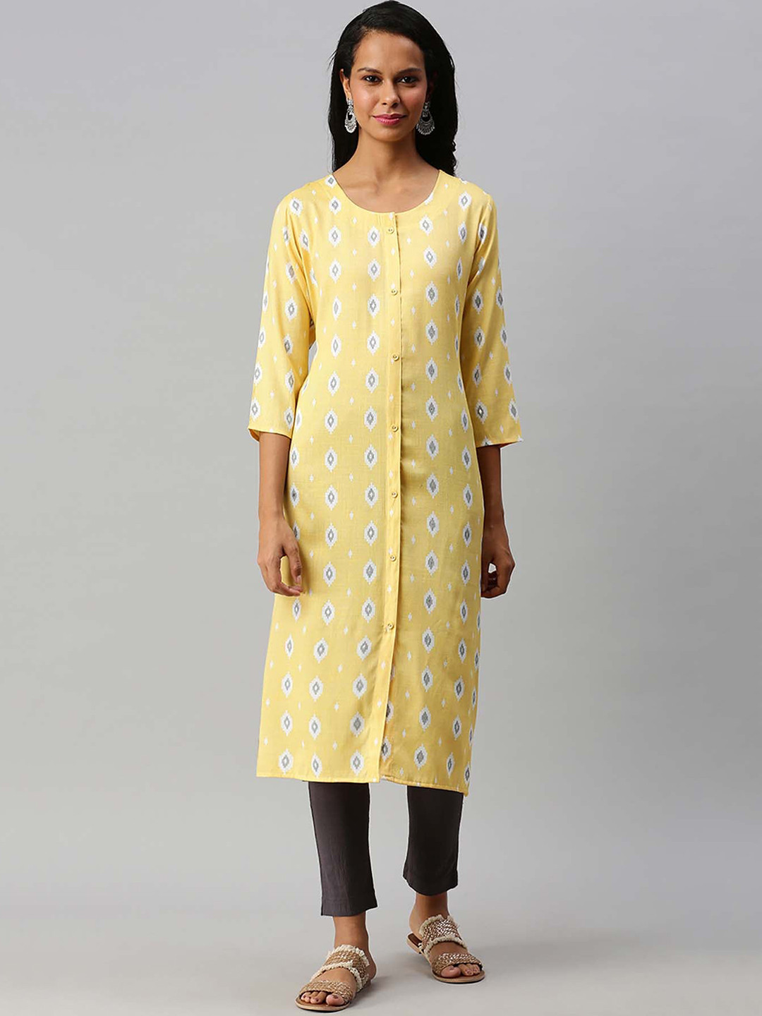 

Soch Women Yellow & White Geometric Printed Kurta