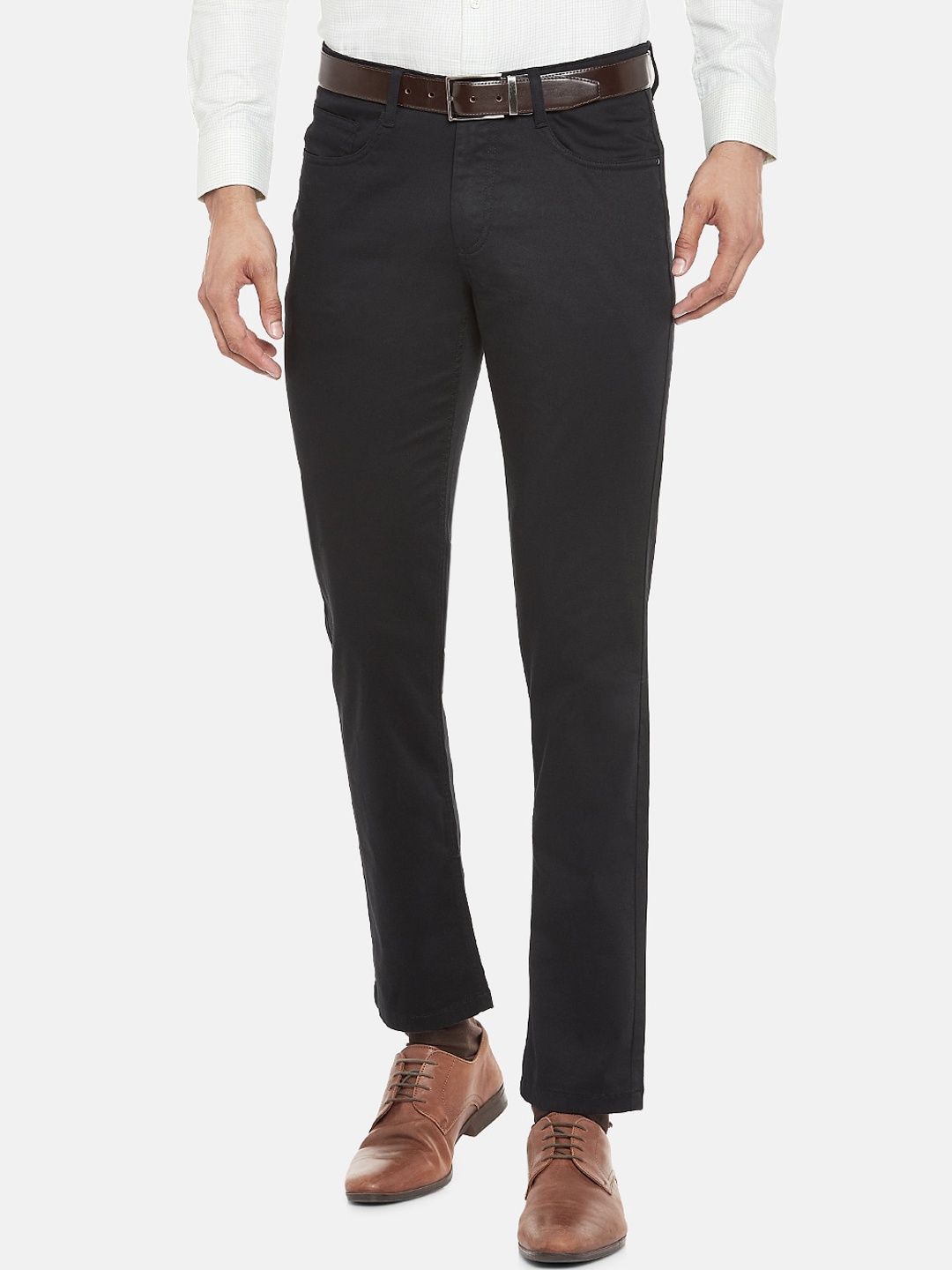 

RICHARD PARKER by Pantaloons Men Black Slim Fit Solid Regular Trousers