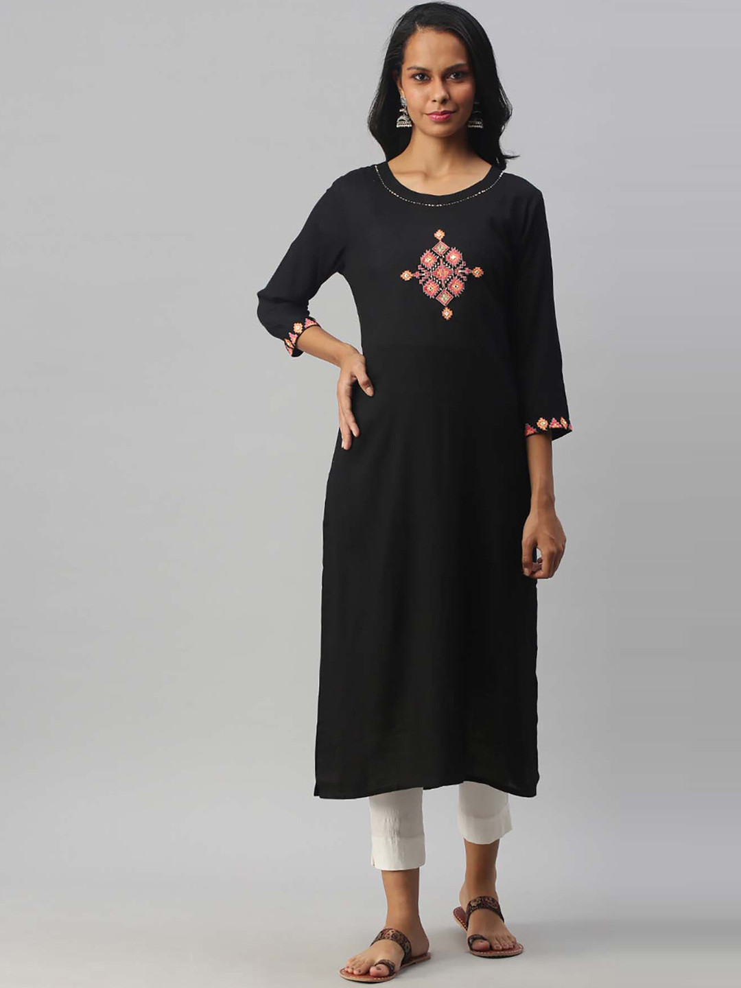 

Soch Women Black Ethnic Motifs Yoke Design Thread Work Straight Kurta