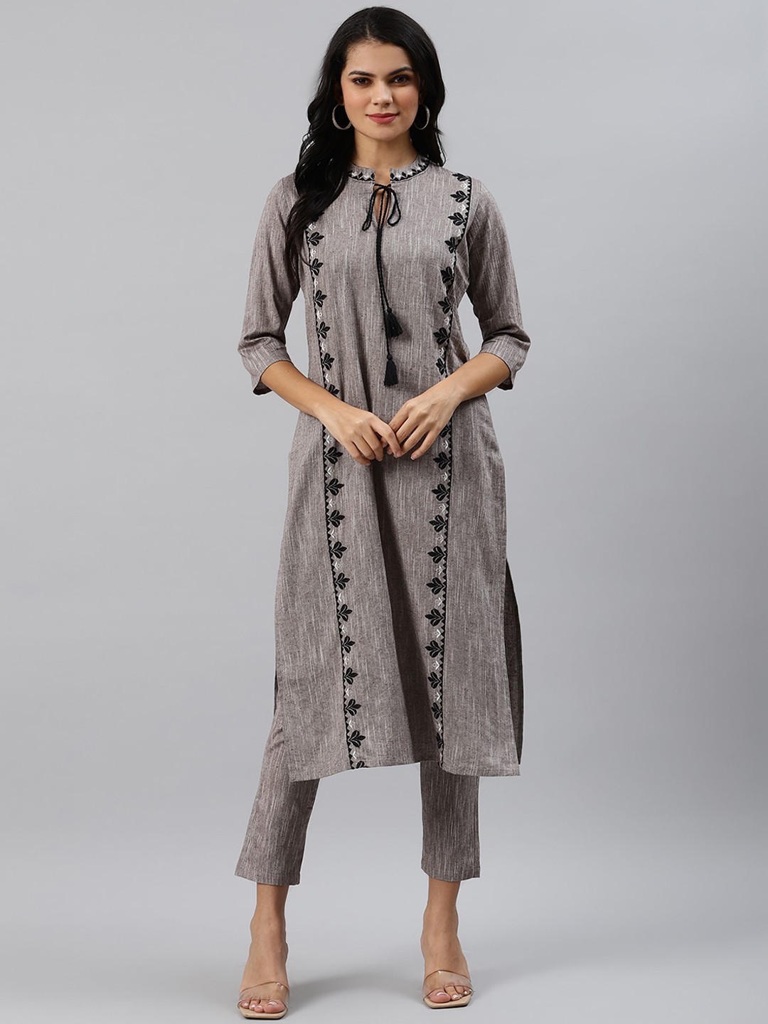 

Sringam Women Grey Striped Kurti with Trousers