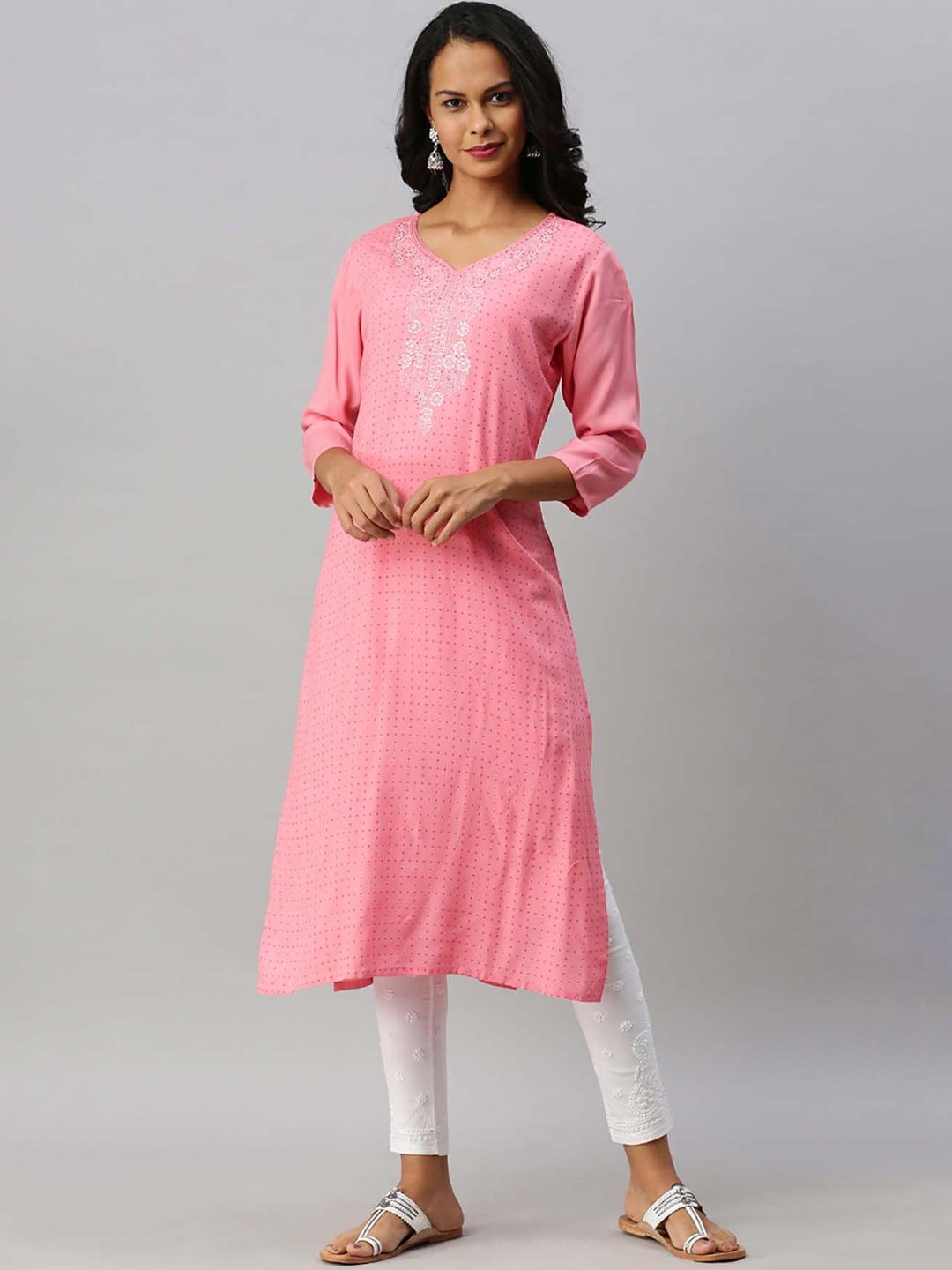 

Soch Women Pink & White Geometric Printed Thread Work Pastels Kurta