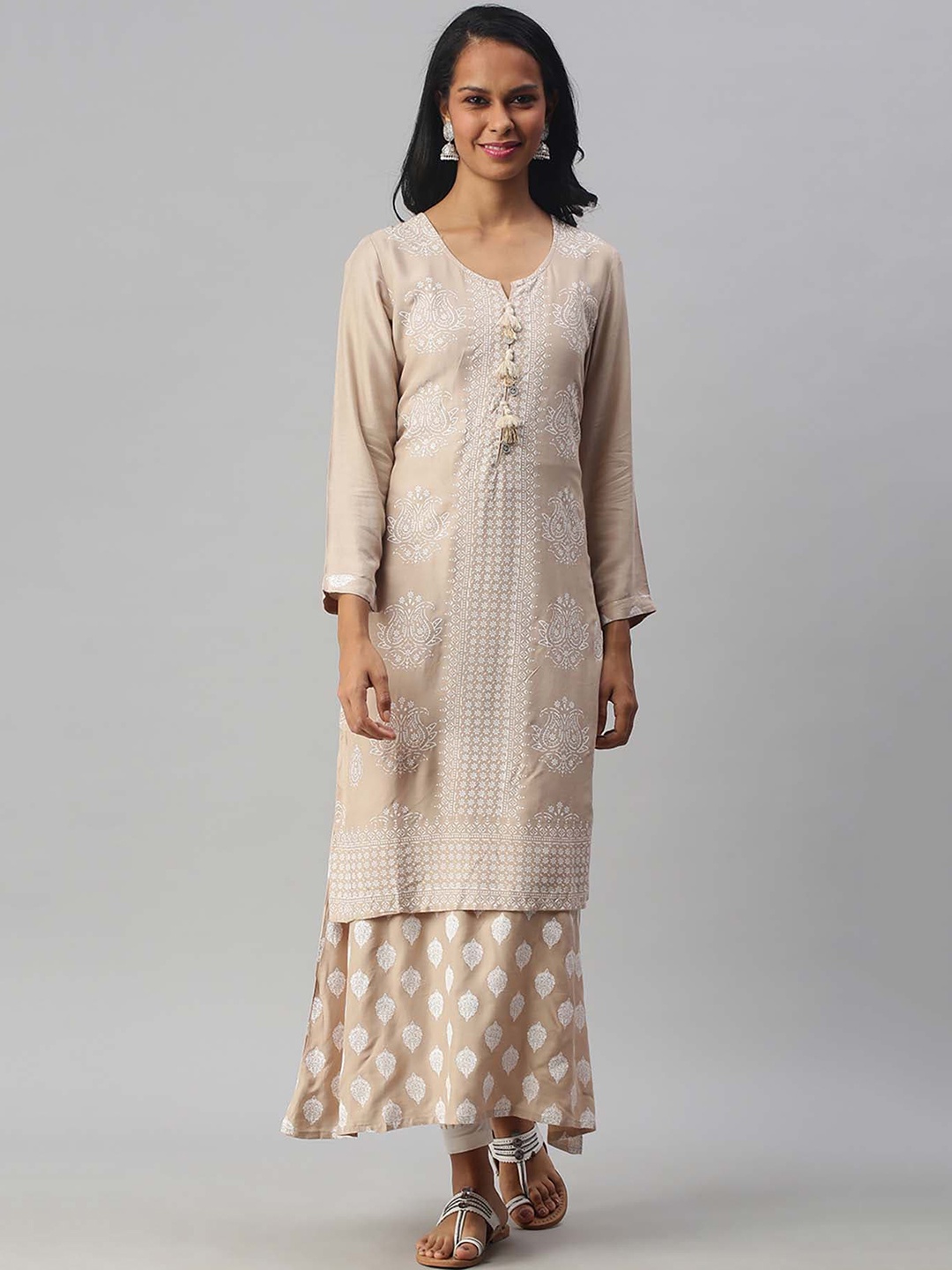 

Soch Women Beige & White Ethnic Motifs Printed Layered Kurta