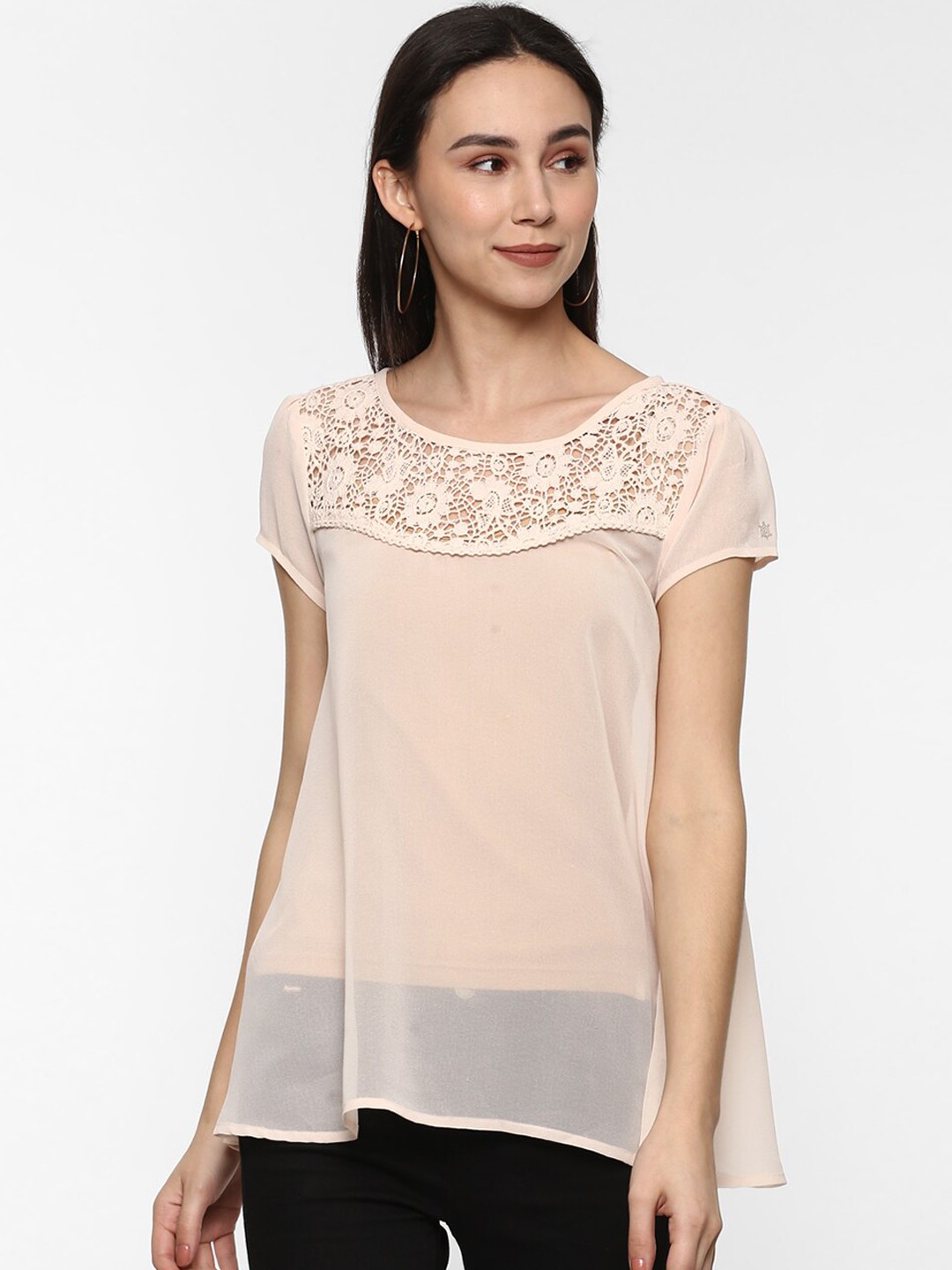 

Porsorte Peach-Coloured Embroidered Regular Top