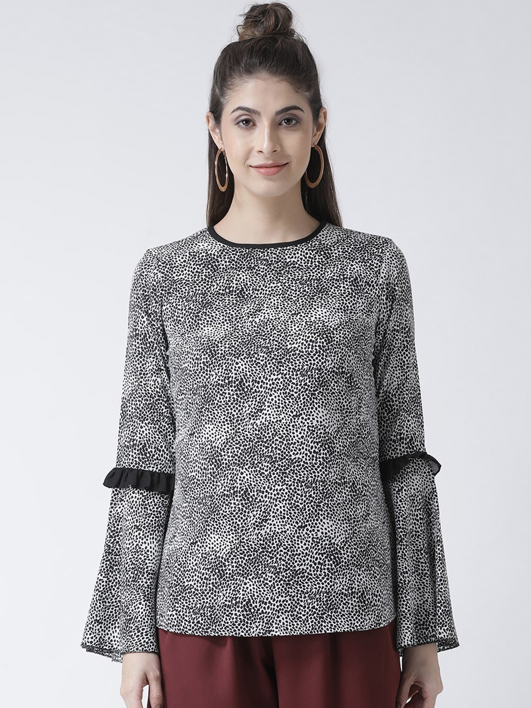 

KASSUALLY Black & White Cheetah Print Bell Sleeves Regular Top