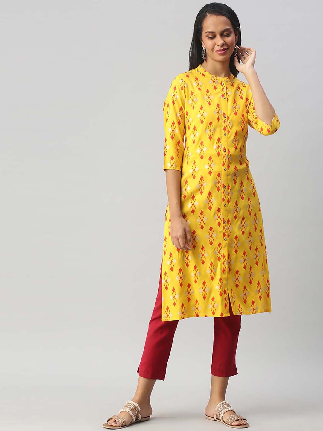 

Soch Women Yellow & Red Geometric Print Band Collar Kurta