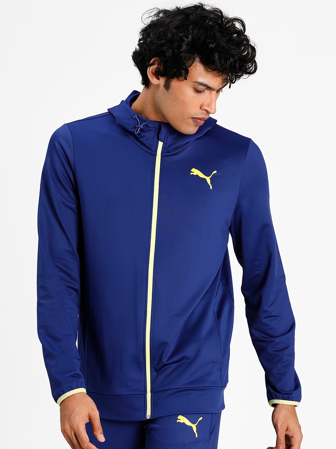 

Puma Men Blue Solid Full Zip dryCELL Slim Fit Hooded Sweatshirt