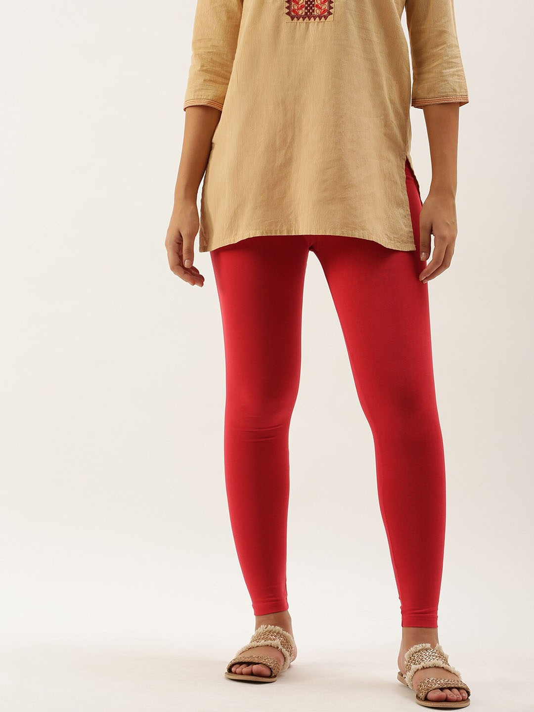 

De Moza Women Red Solid Ankle-Length Leggings