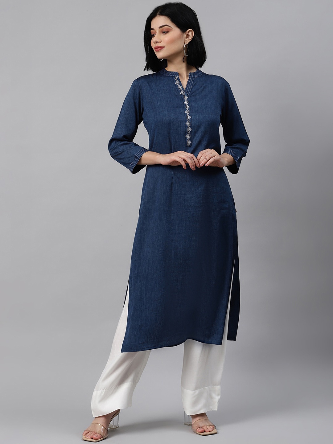 

KSUT Women Blue Solid Cotton Kurta