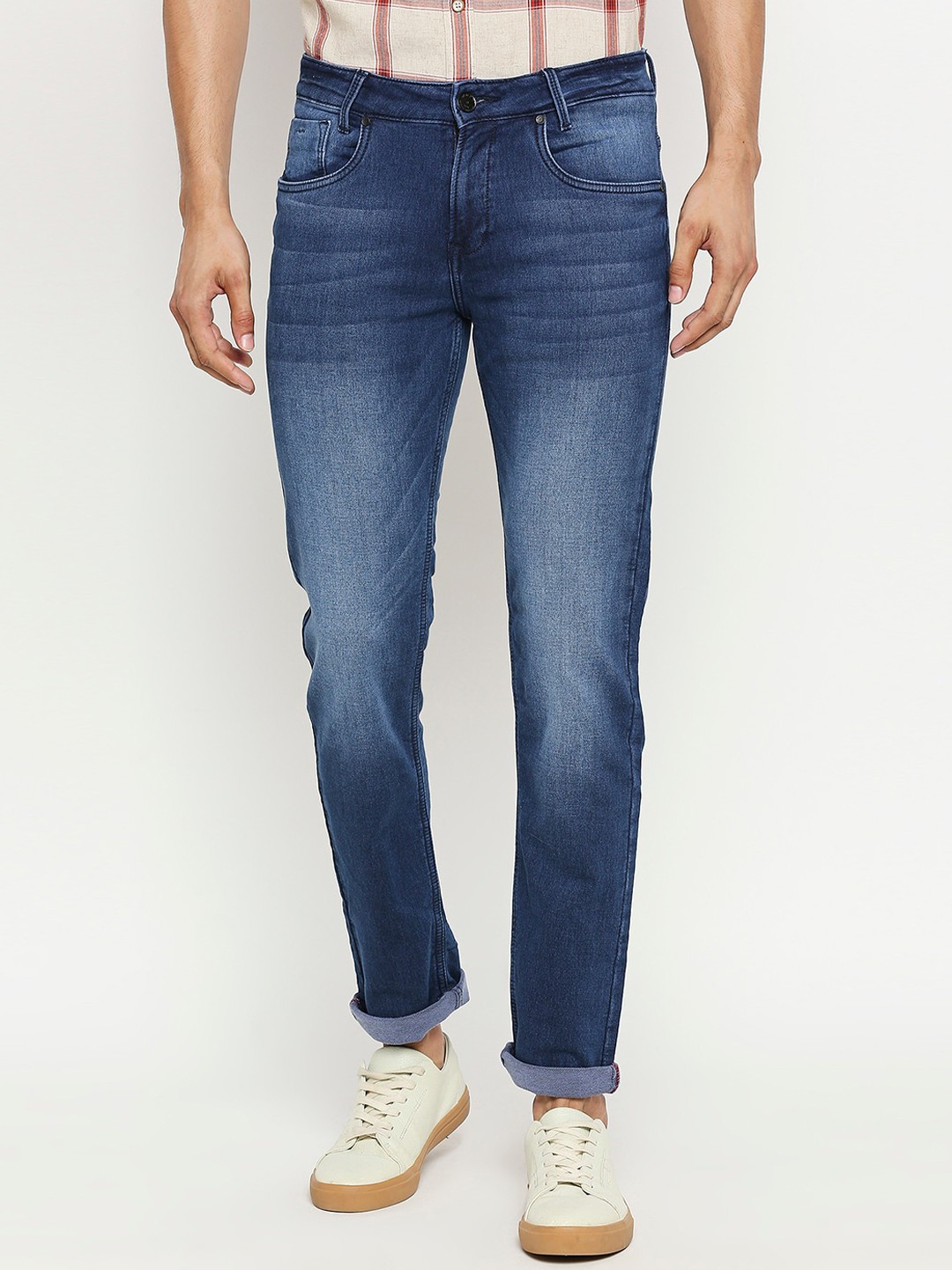 

Mufti Men Blue Mid-Rise Light Fade Clean Look Non-Stretchable Slim Fit Jeans