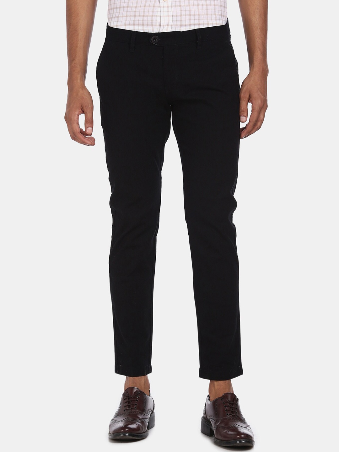 

Ruggers Men Black Regular Fit Solid Regular Trousers