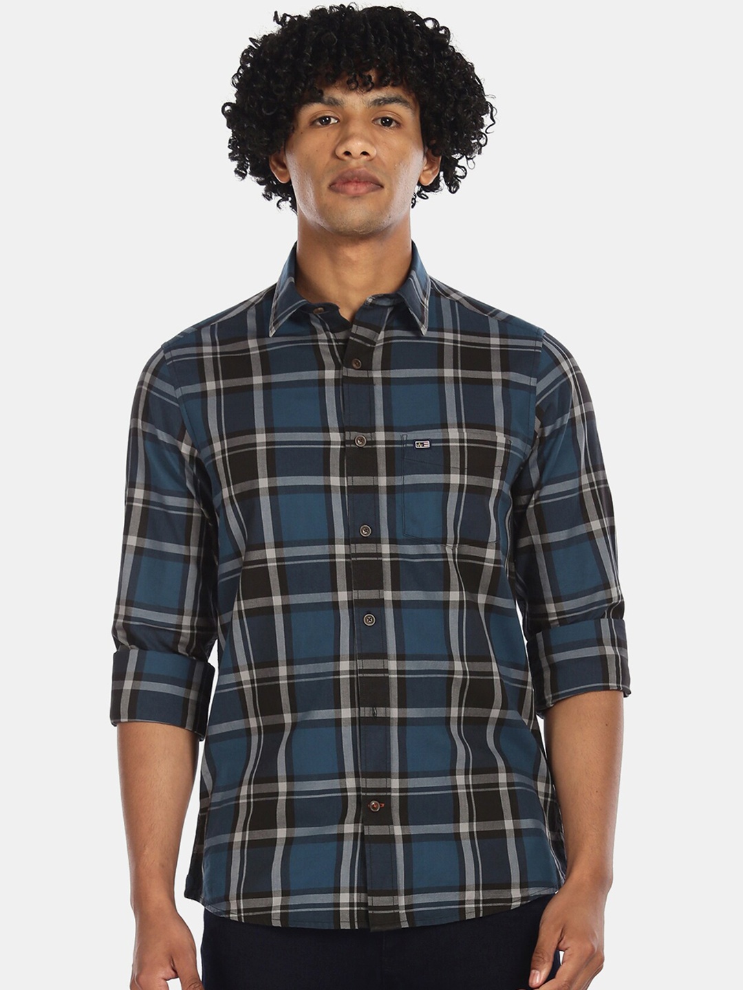 

Arrow Sport Men Blue & Black Cotton Checked Casual Shirt