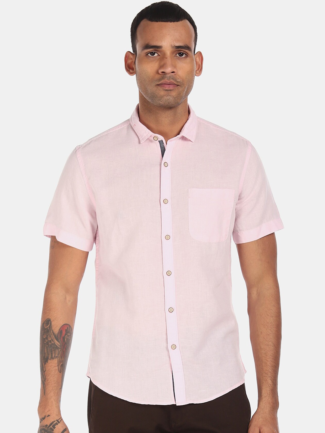 

Cherokee Men Pink Solid Pure Cotton Casual Shirt