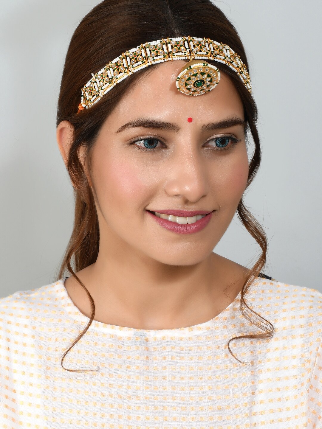 

Silvermerc Designs Green & White Gold-Plated Beaded & Jadau Stone-Studded Matha Patti