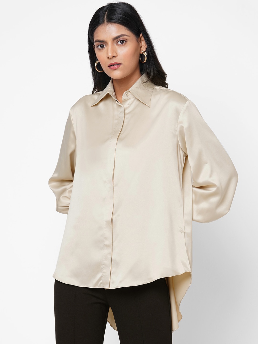 

20Dresses Off White Satin Shirt Style Top