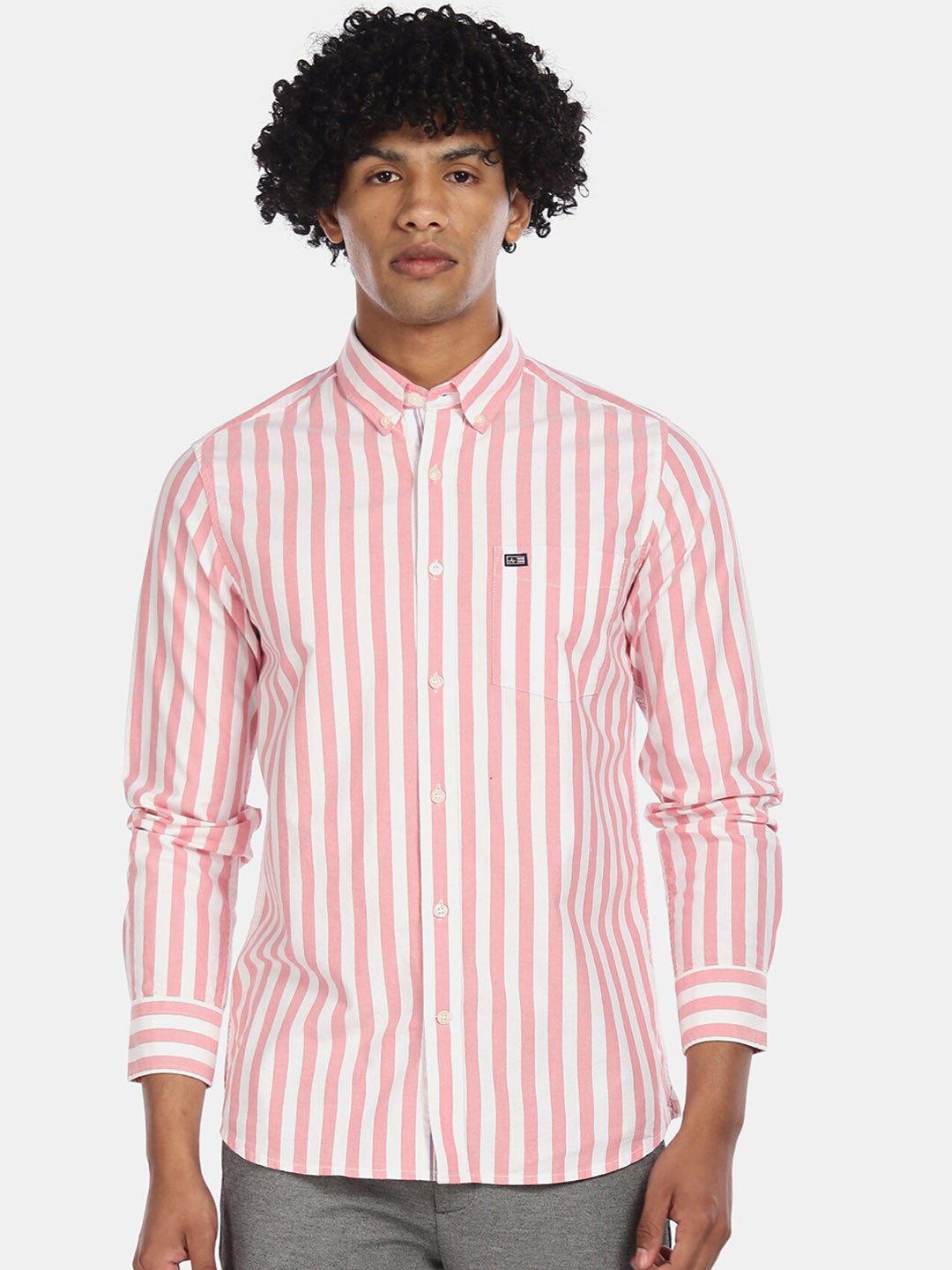 

Arrow Sport Men Pink & White Cotton Striped Casual Shirt