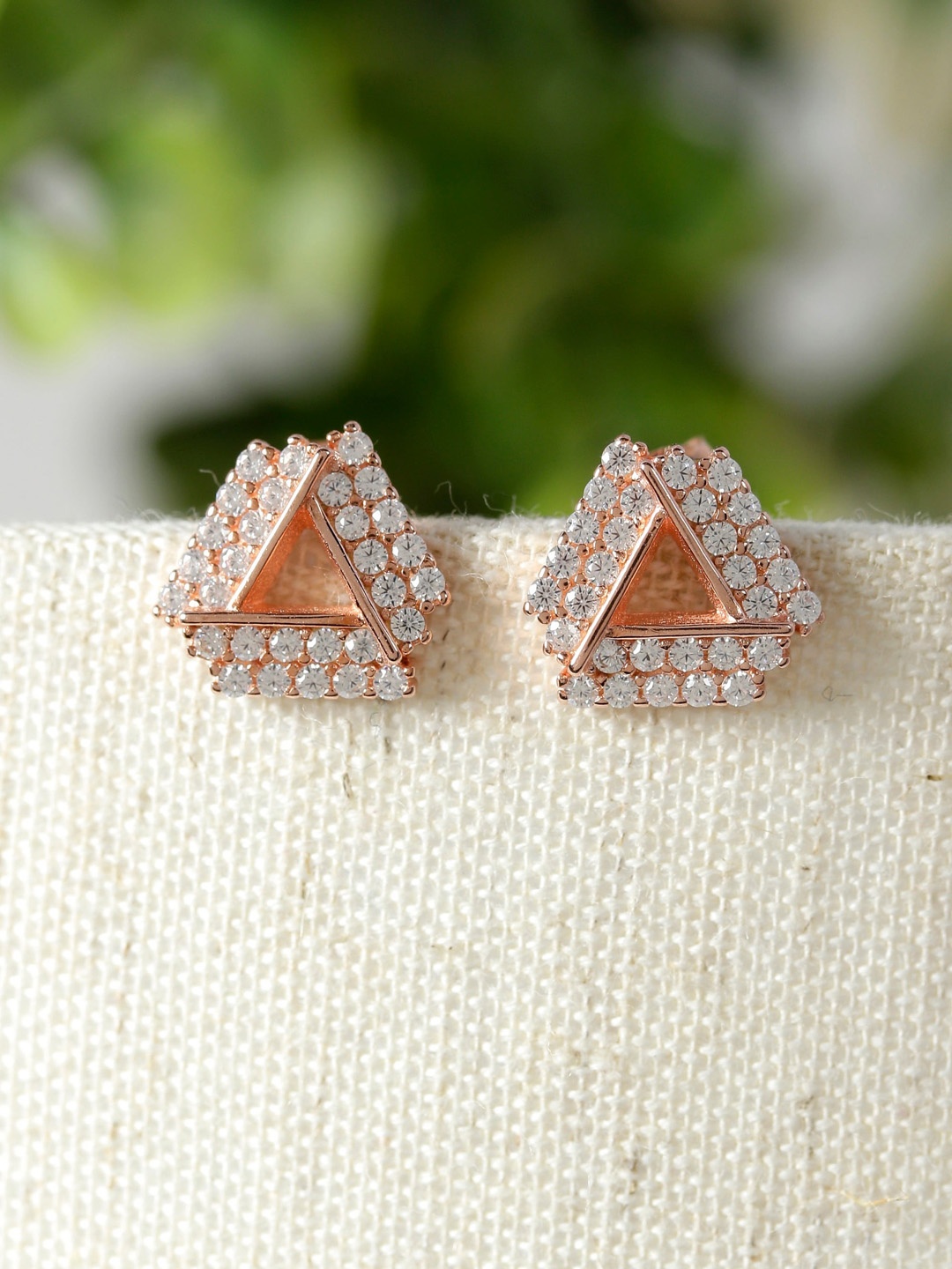 

GIVA 925 Sterling Silver Rose Gold Plated Zircon Triangle Stud Earrings