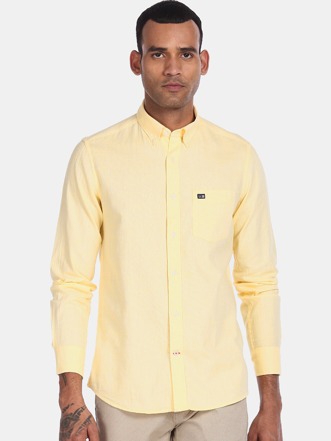 

Arrow Sport Men Yellow Cotton Solid Casual Shirt