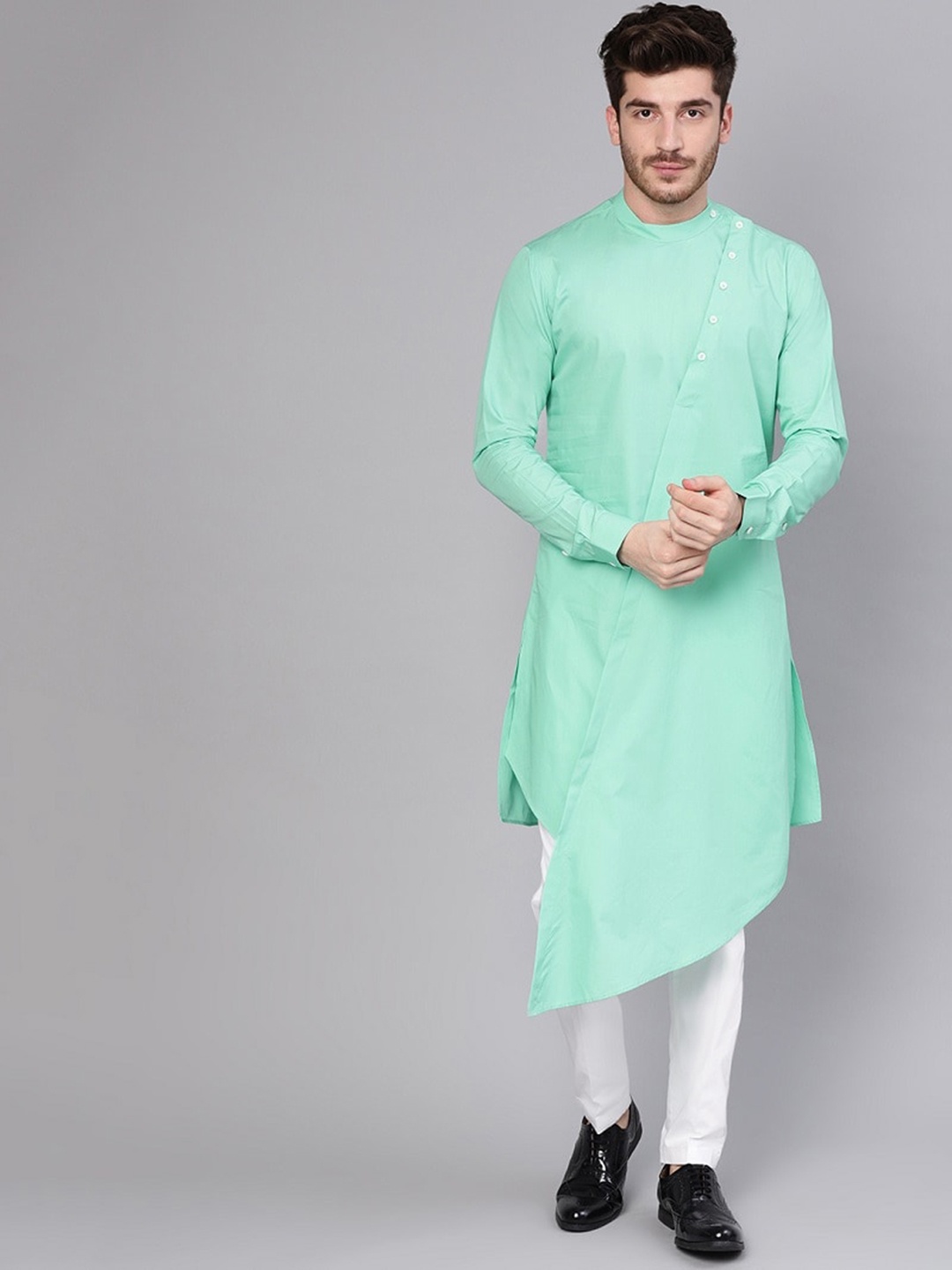 

See Designs Men Sea Green Solid Straight Kurta