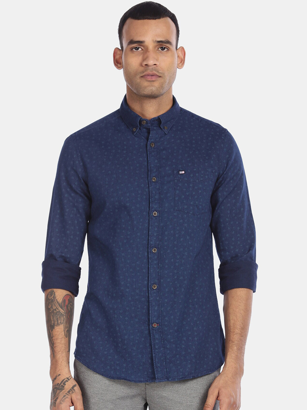 

Arrow Men Blue Regular Fit Printed Casual Shirt