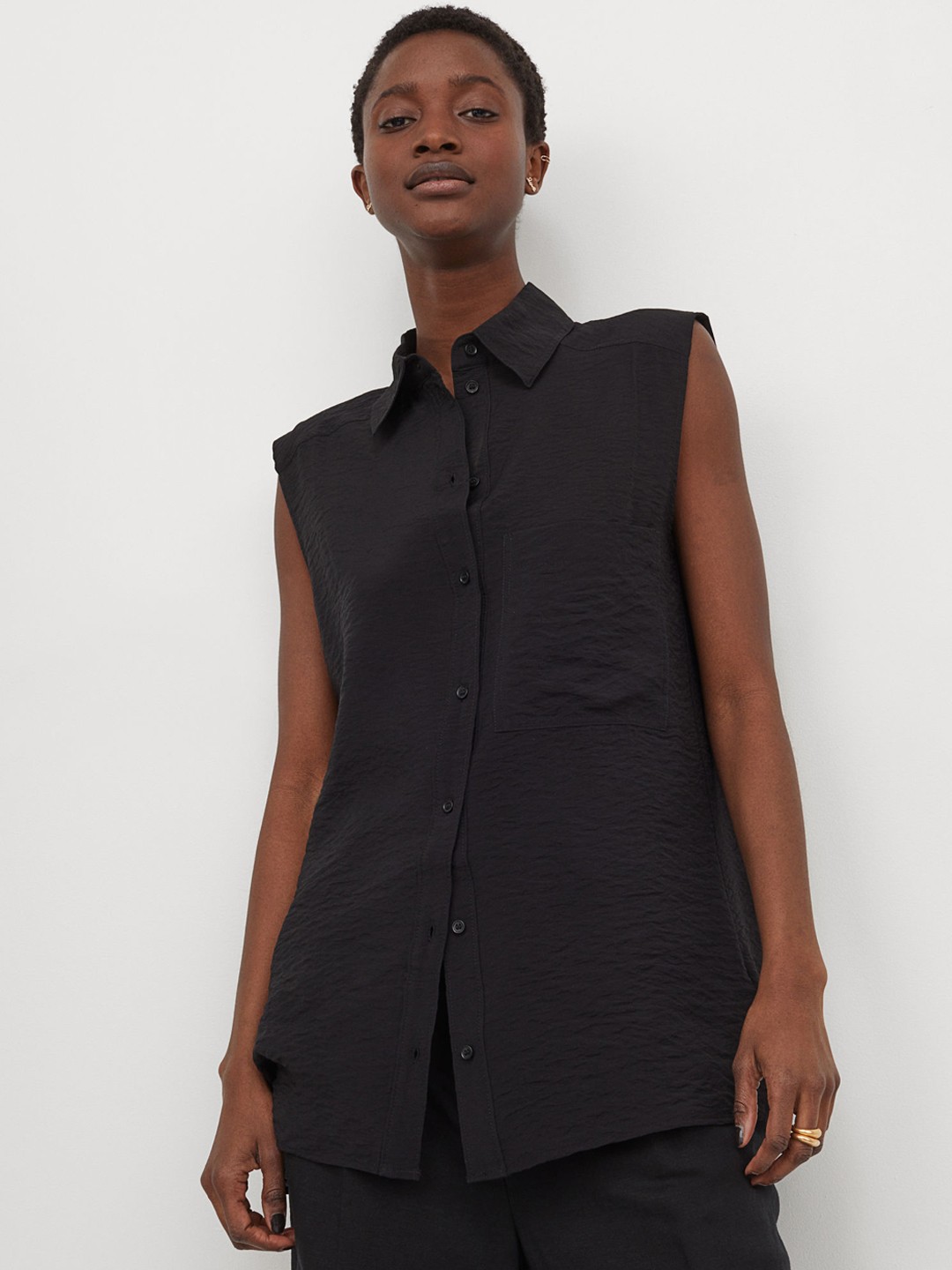 

H&M Women Black Solid Sleeveless Shirt