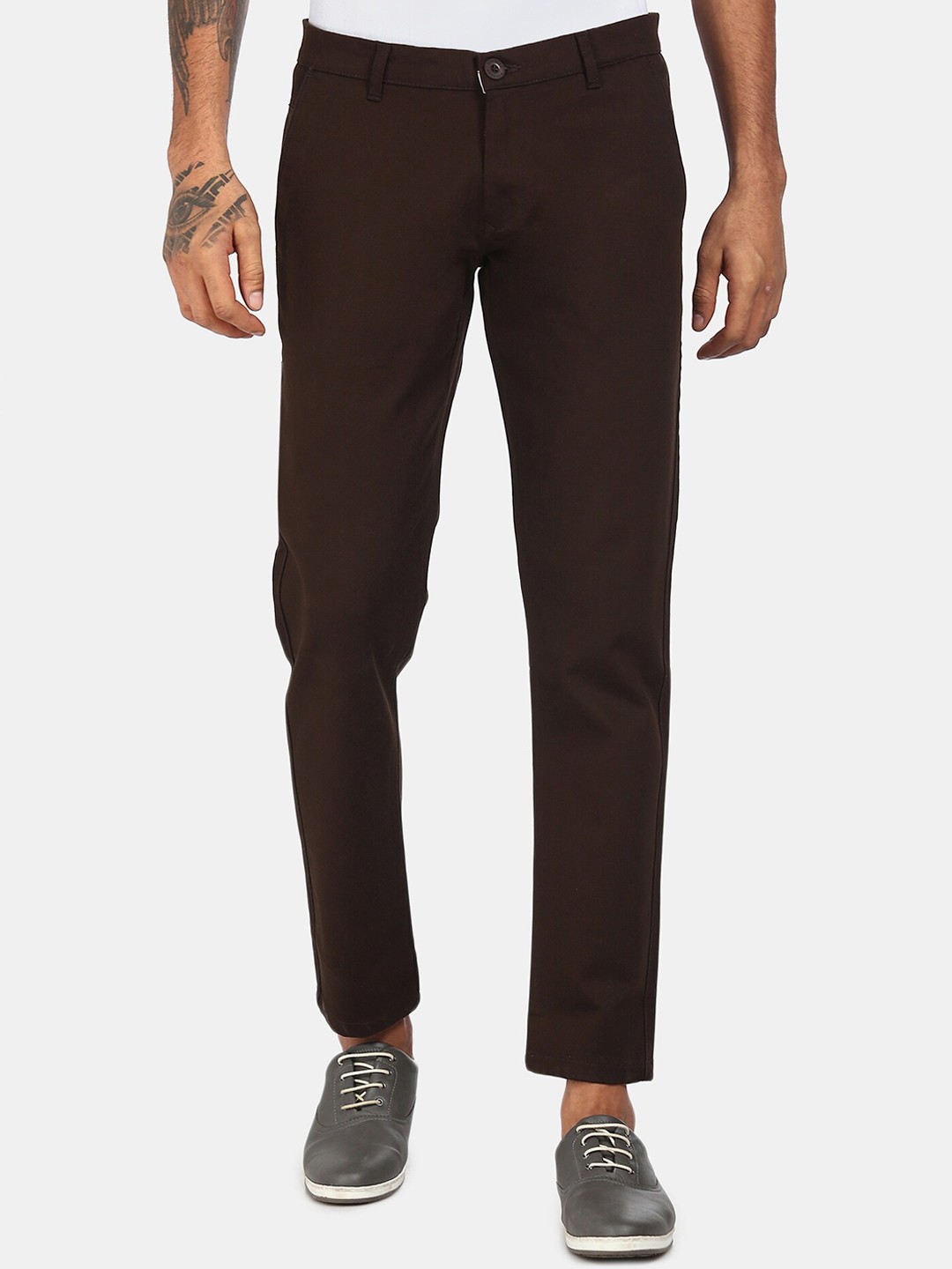 

Ruggers Men Brown Regular Fit Solid Regular Trousers