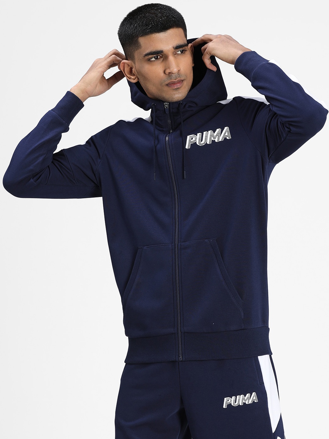 

Puma Men Navy Blue Solid Modern Sports Full-Zip Hooded Sweatshirt