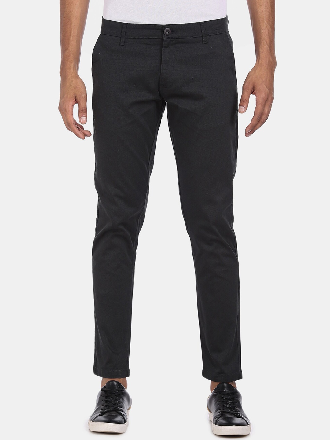 

Ruggers Men Charcoal Regular Fit Solid Regular Trousers