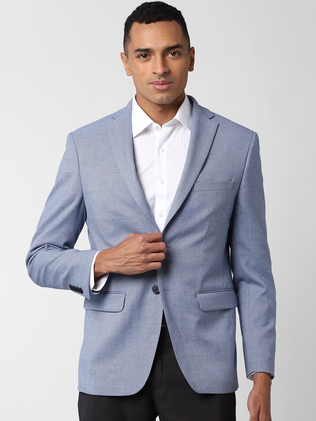 

Peter England Elite Men Blue Solid Single-Breasted Slim-Fit Formal Blazer