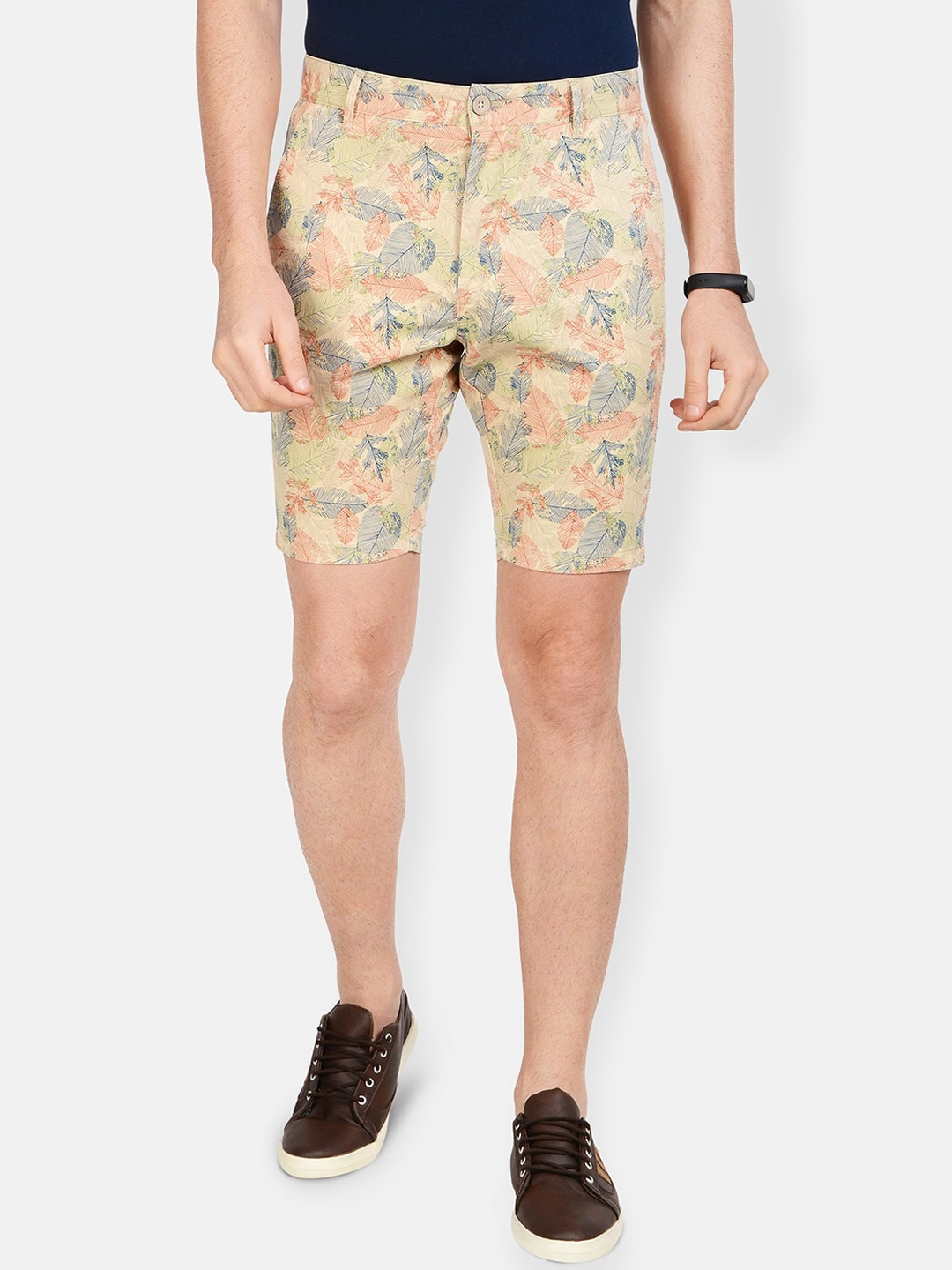 

t-base Men Beige & Blue Printed Regular Fit Chino Shorts