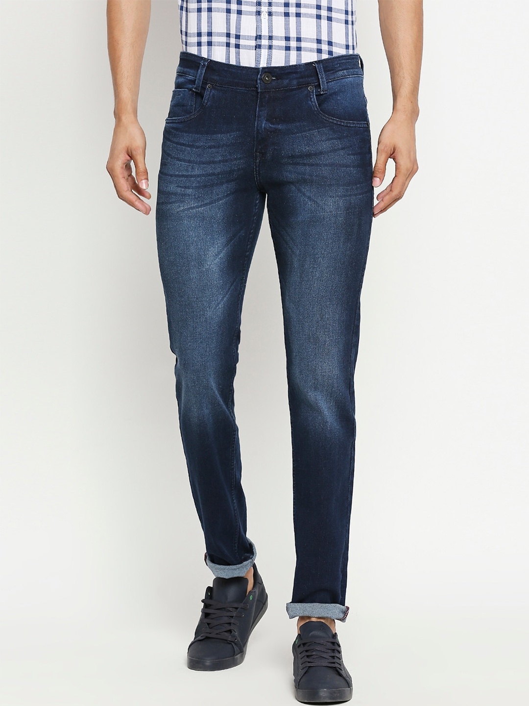 

Mufti Men Blue Mid-Rise Light Fade Clean Look Non-Stretchable Slim Fit Jeans