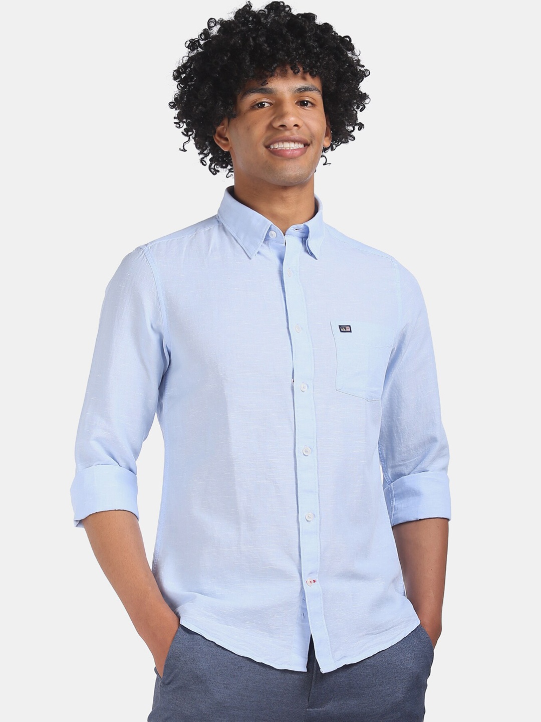 

Arrow Sport Men Blue Cotton Solid Casual Shirt