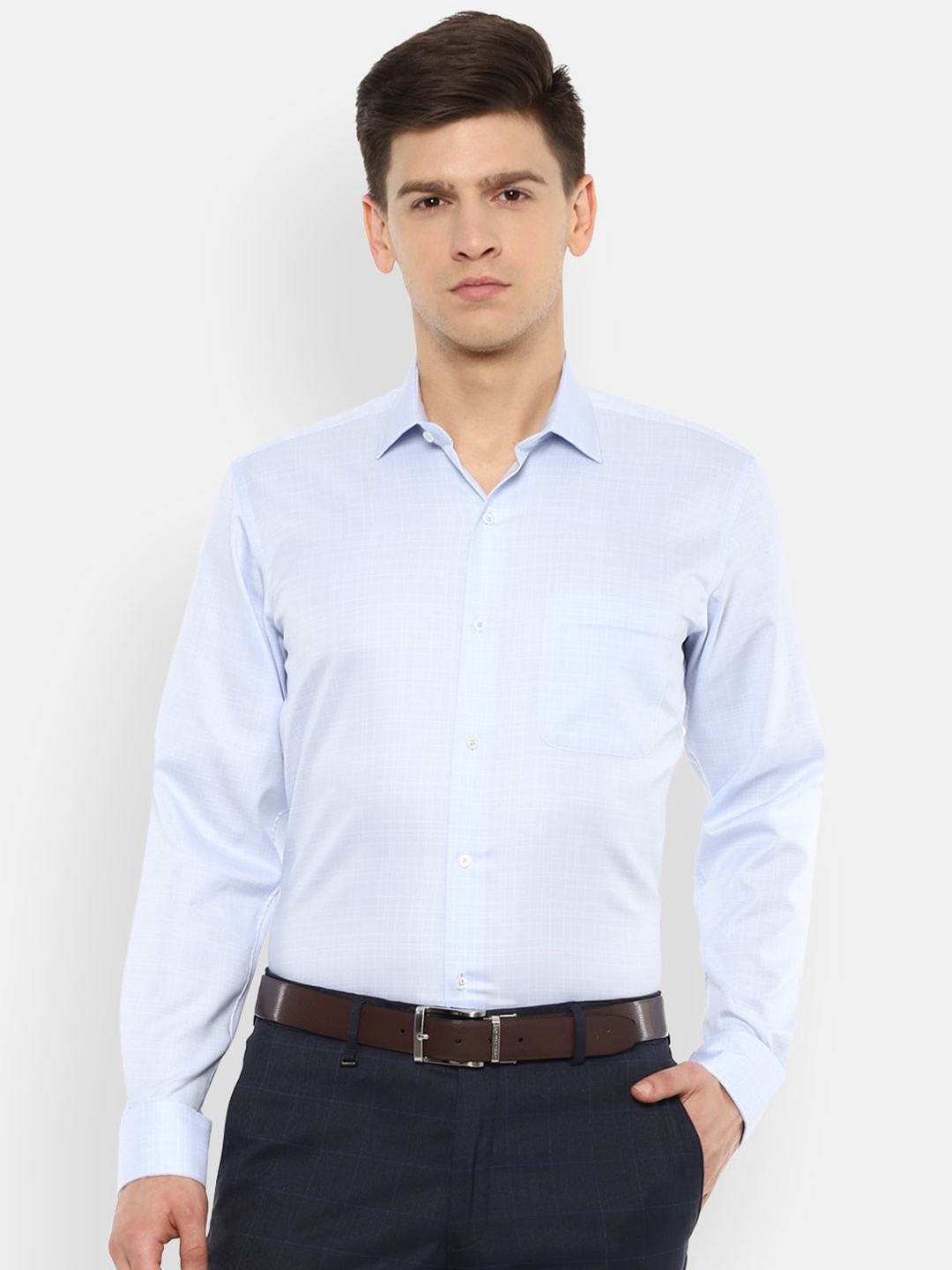 

Van Heusen Men Blue Regular Fit Checked Formal Shirt