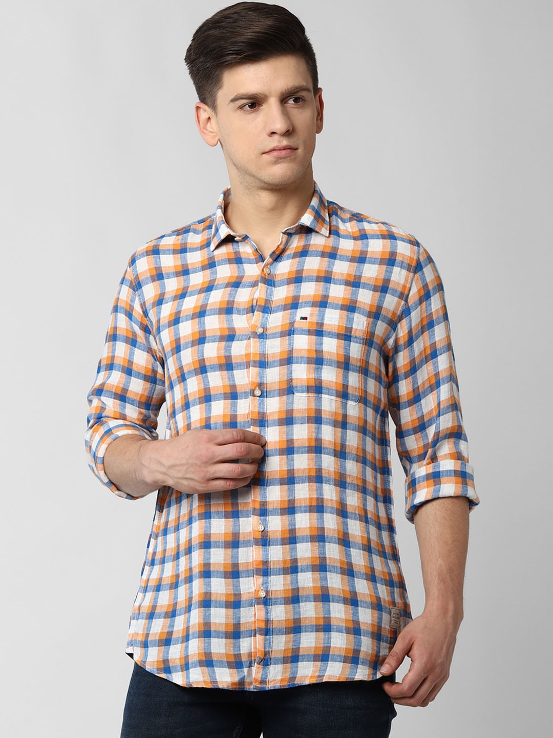 

Peter England Men Blue & Off-White Linen Slim Fit Checked Casual Shirt