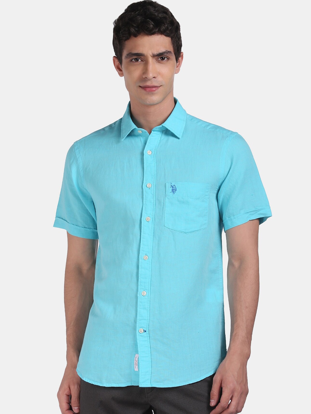 

U.S. Polo Assn. Men Blue Regular Fit Solid Casual Shirt