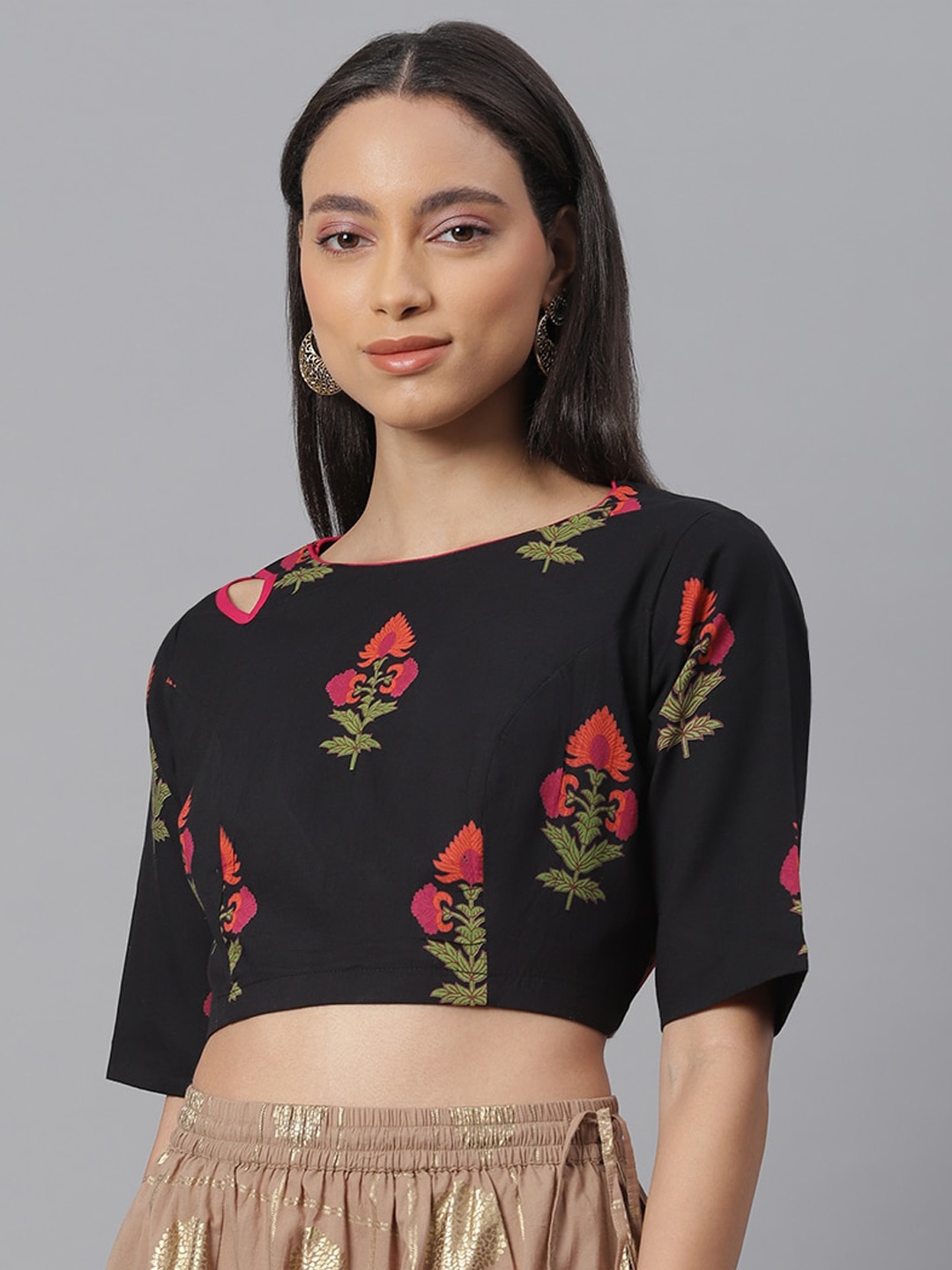 

Janasya Black & Pink Floral Printed Cotton Saree Blouse