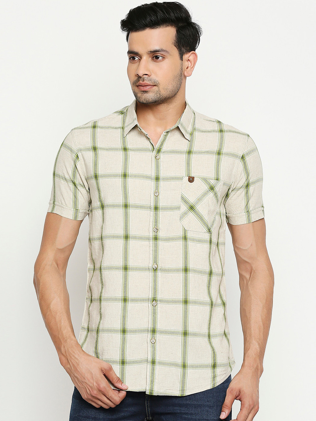 

Mufti Men Beige & Green Slim Fit Checked Casual Shirt