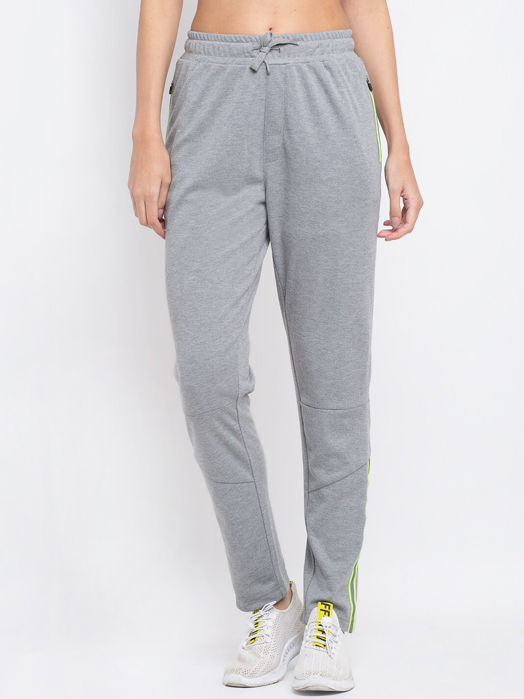 

PERFKT-U Women Grey Solid Straight-Fit Rapid-Dry Track Pants