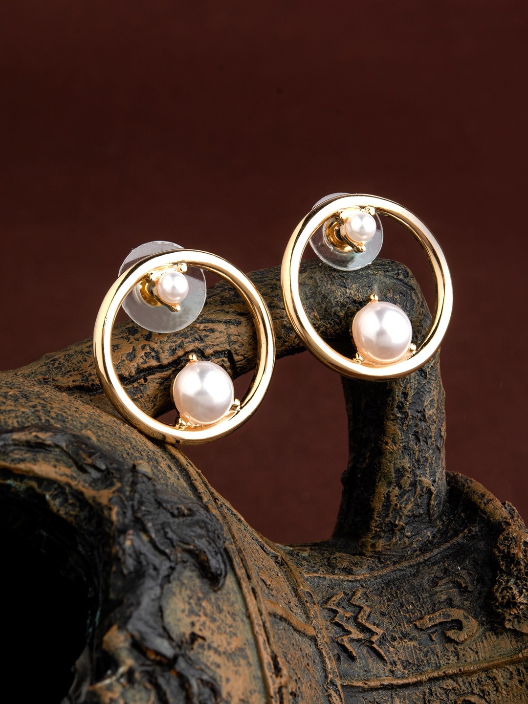 

E2O Gold-Plated & White Circular Studs