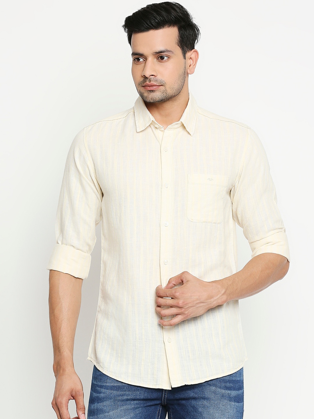

Mufti Men Yellow & White Slim Fit Striped Casual Shirt