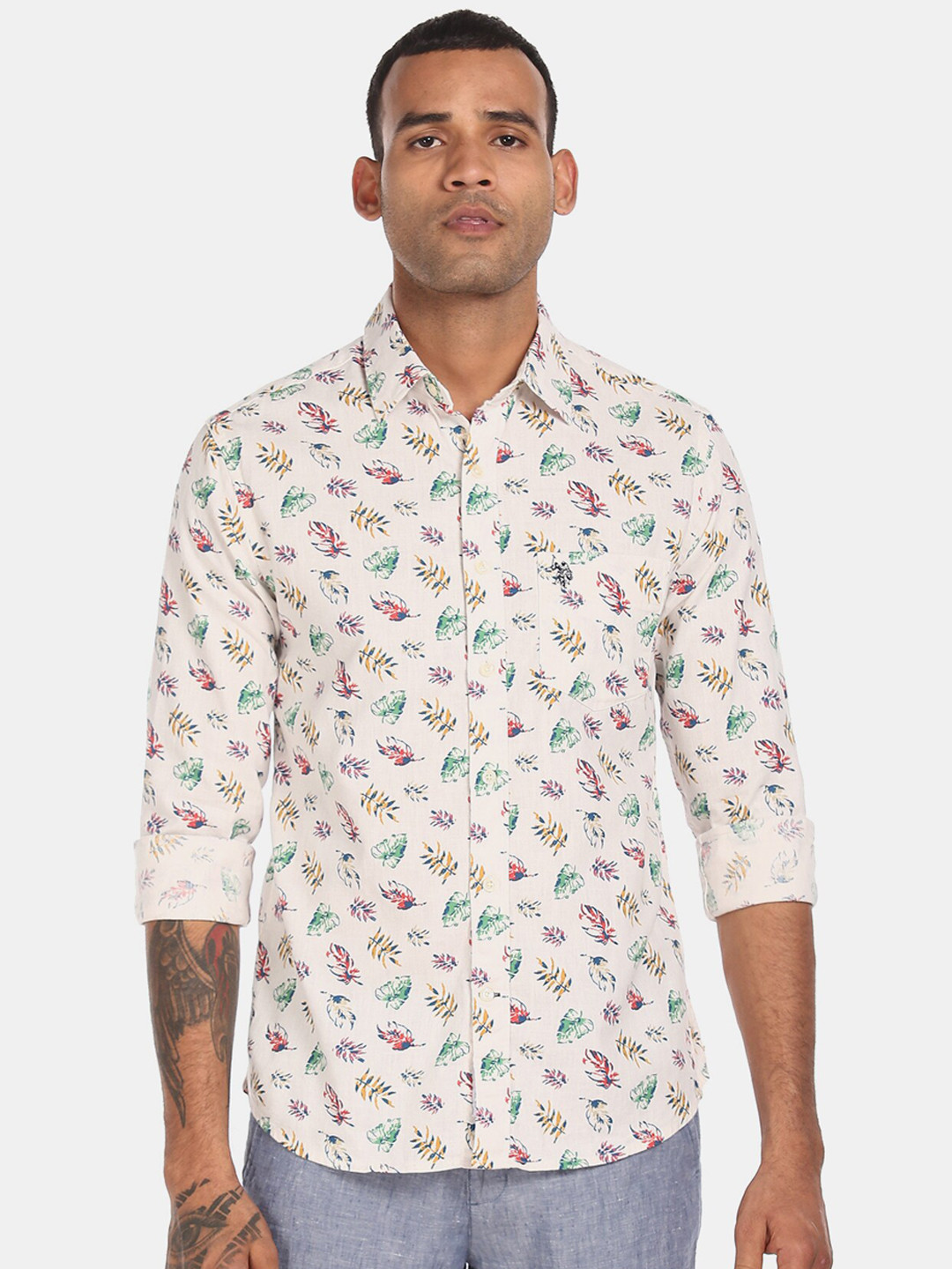 

U.S. Polo Assn. Men Beige & Blue Regular Fit Printed Casual Shirt